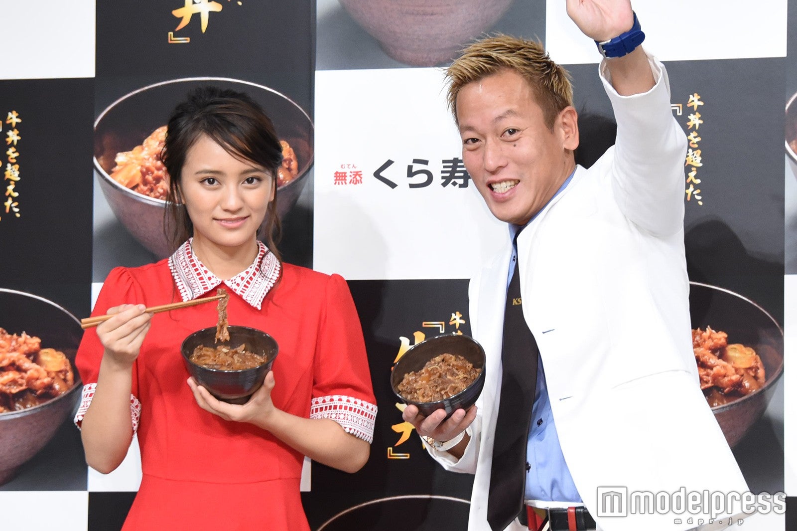 岡田結実、じゅんいちダビッドソン（C）モデルプレス