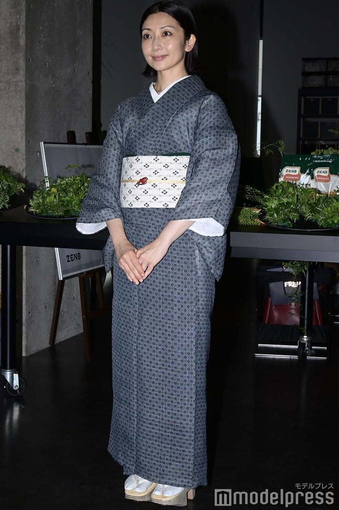 着物姿の持田香織(C)モデルプレス