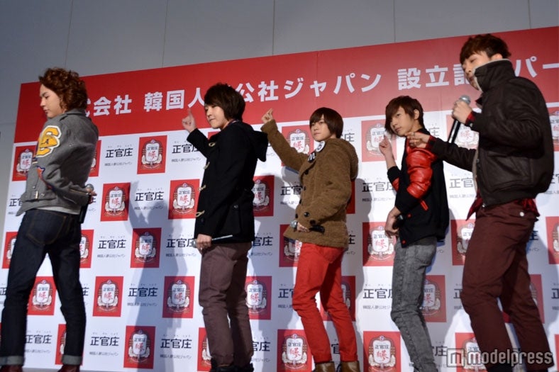 パフォーマンスを披露する大国男児