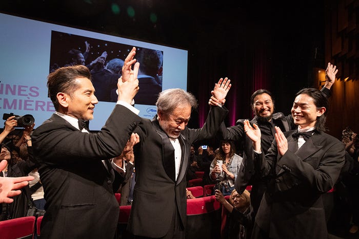 本木雅弘、黒澤清監督、青木崇高、菅田将暉(C)Kazuko Wakayama