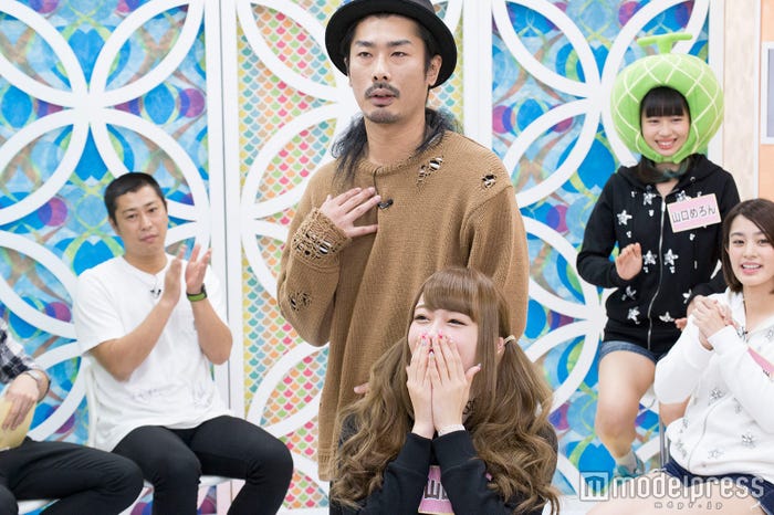 菅良太郎、山田朱莉(C)モデルプレス