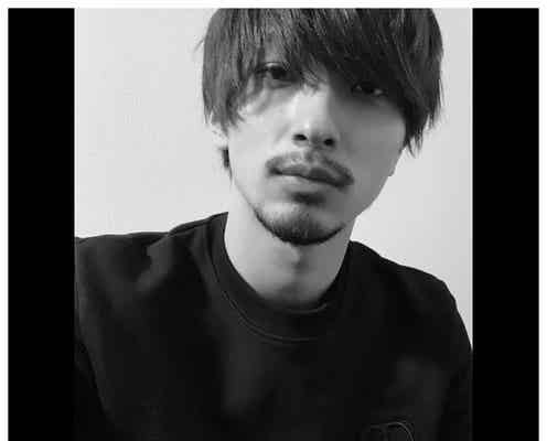 横浜流星、髭を生やした自撮りショットに反響殺到「かっこよすぎ」