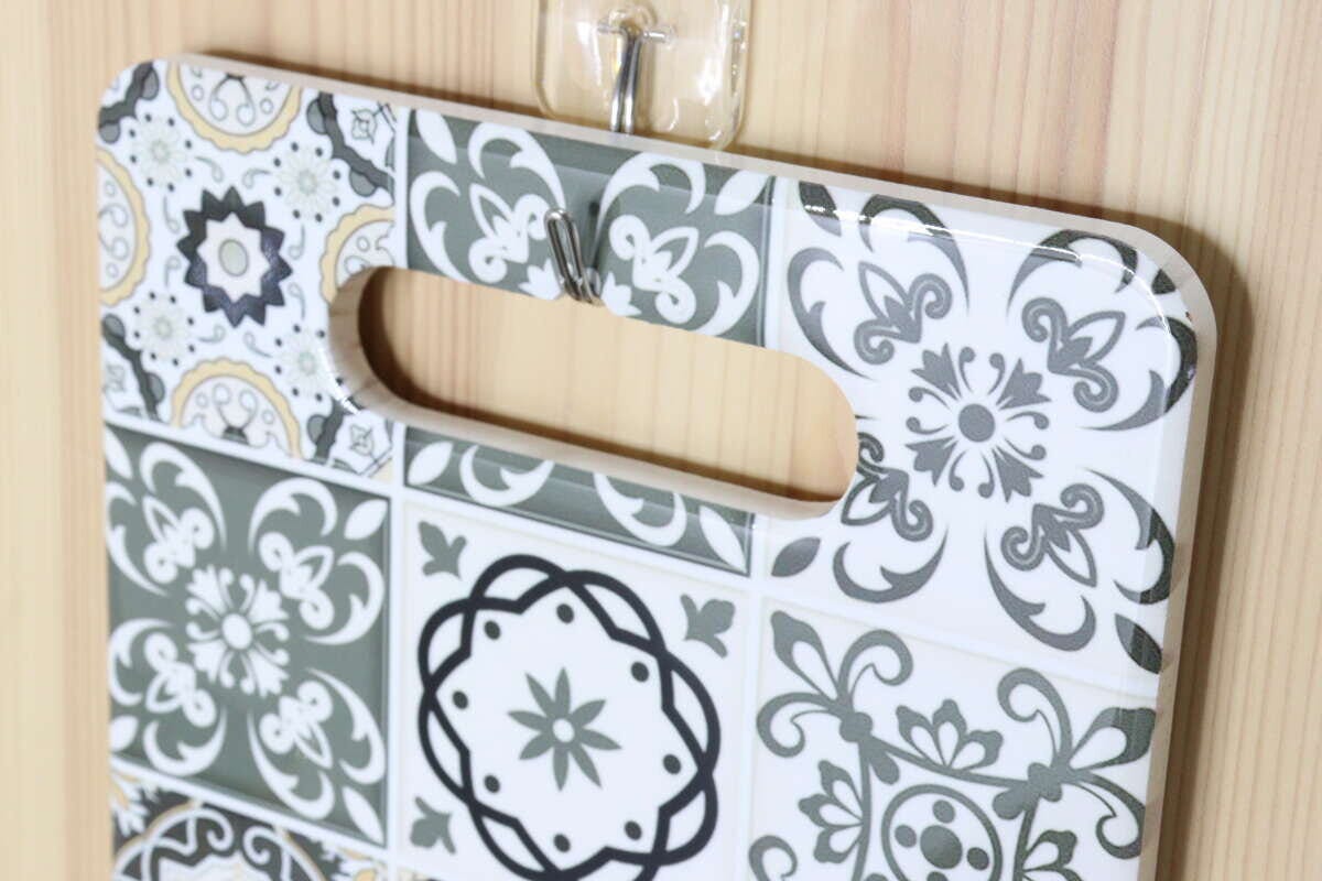 ダイソー　セラミック鍋敷き（スクエア）　収納