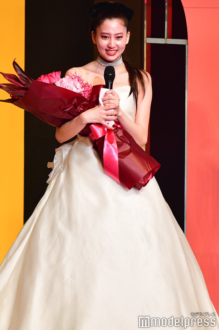 河北麻友子 （C）モデルプレス