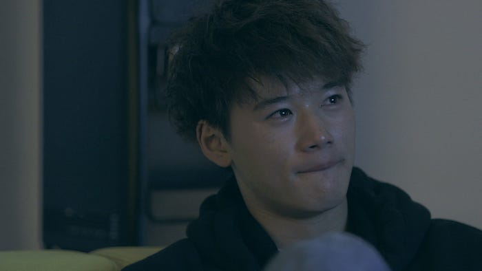 涙目になる雄大「TERRACE HOUSE OPENING NEW DOORS」7th WEEK(C)フジテレビ/イースト・エンタテインメント
