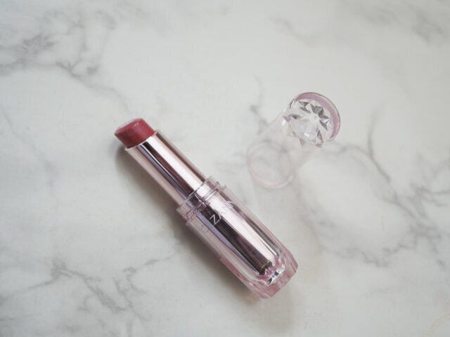 セザンヌ「ラスティンググロスリップN」301 セザンヌ「ラスティンググロスリップN」301