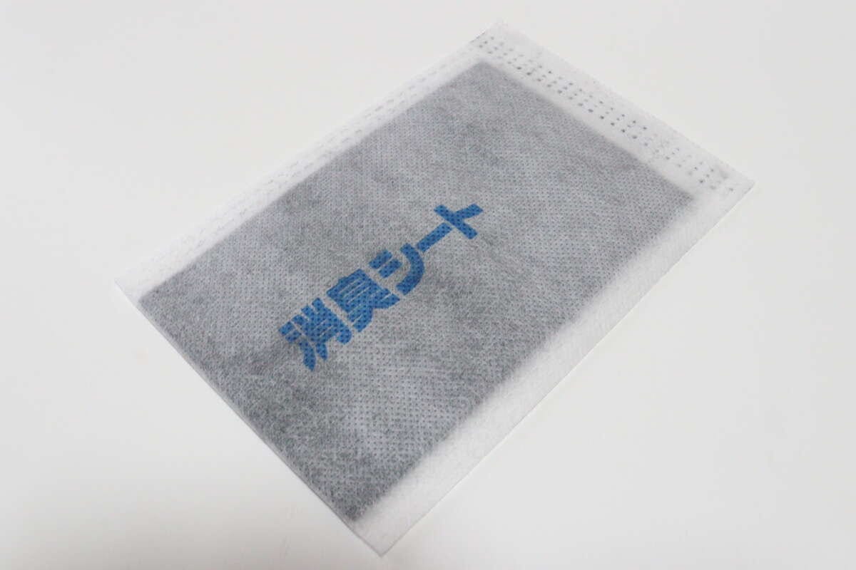 セリアのミクロ銅灰で作った抗菌消臭シートの本体