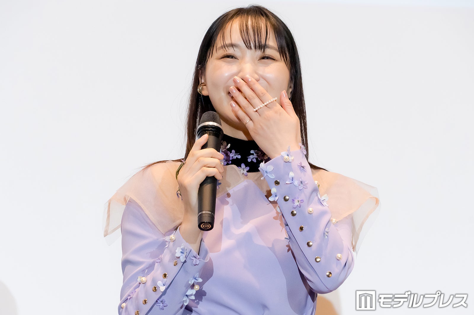 菅井友香（C）モデルプレス