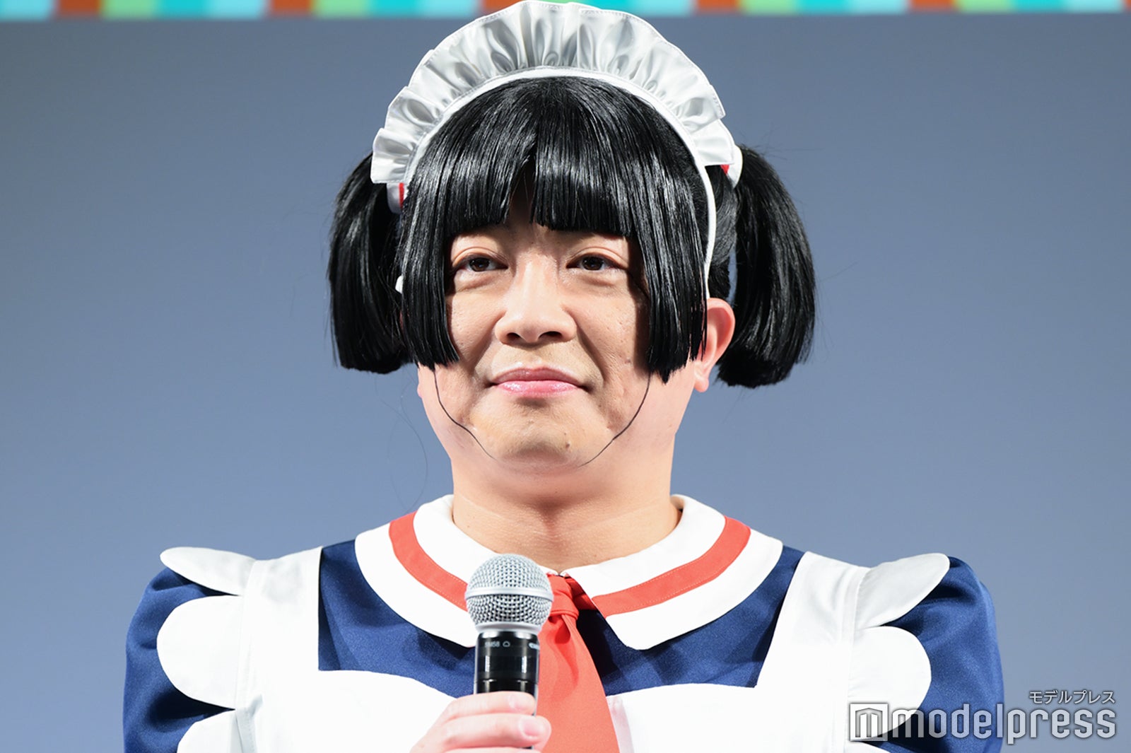 ロボコの扮装で登場した松尾駿（C）モデルプレス