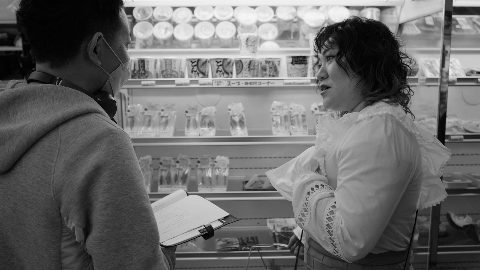 永山瑛太＆川栄李奈主演「半透明なふたり」メイキング映像カット （提供写真）