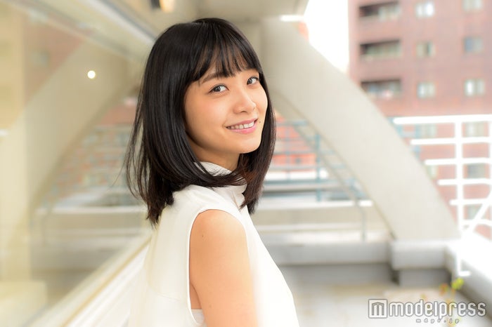 深川麻衣インタビュー 乃木坂46を卒業して みんなが知りたい まいまい の10ヶ月 何に苦労してる インスタで伝えたいことは 最近の悩みが可愛い モデルプレス