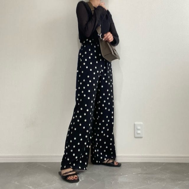 GU ドット パンツ コーデ GU ドット パンツ コーデ ワンマイル