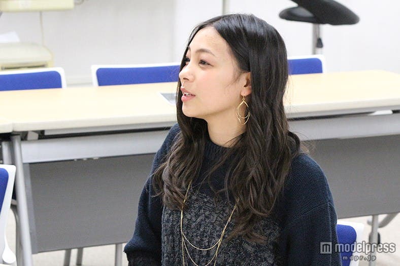 読モ&アーティストのじぇにー。がインタビュー