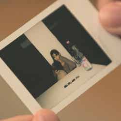 トパスが撮影した愛華のチェキ「TERRACE HOUSE TOKYO 2019-2020」28th WEEK（C）フジテレビ／イースト・エンタテインメント