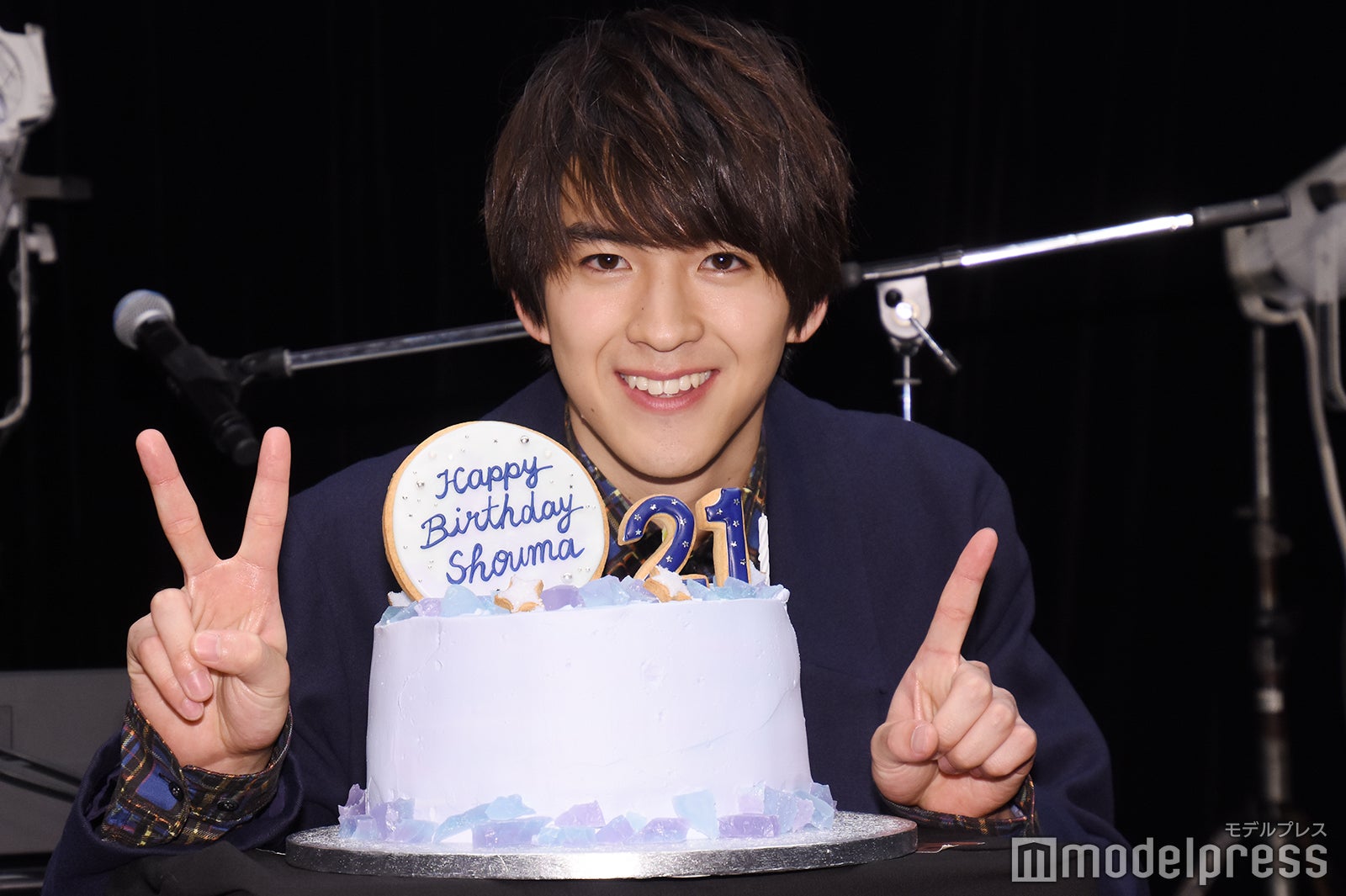 甲斐翔真、母からのサプライズレターに涙 自身初単独イベントでオリジナルソング披露