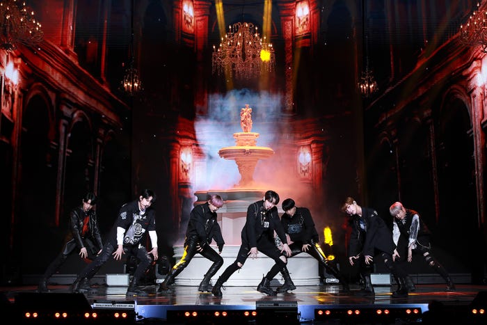 ENHYPEN(C)BELIFT LAB