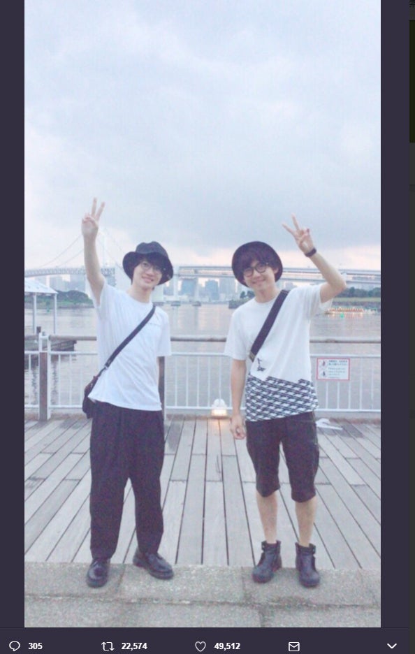 神木隆之介＆声優・梶裕貴、“双子コーデ”で遊ぶ 「ジョジョ」コンビ奇跡のシンクロにファン興奮