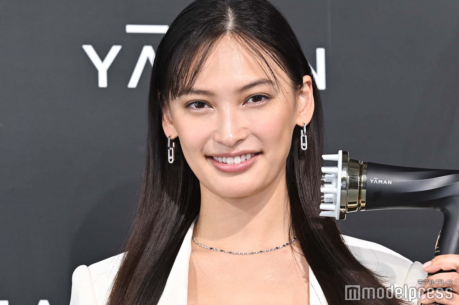 大政絢、美髪キープ方法明かす「ながらでやることも必要」