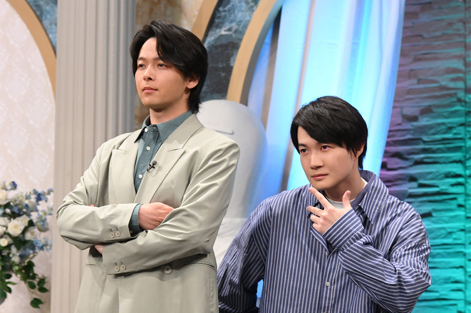 中村倫也、神木隆之介（C）TBS