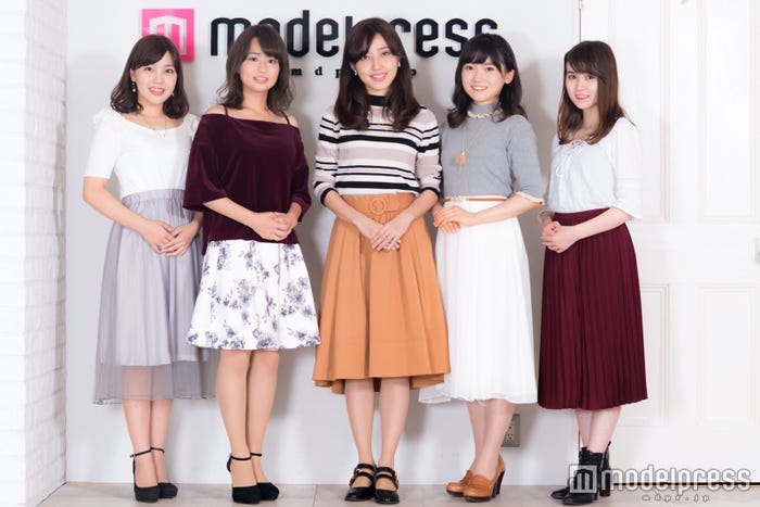(左から)堀菜保子、篠原梨菜、皆本萌、南雲穂波、小田恵 (C)モデルプレス