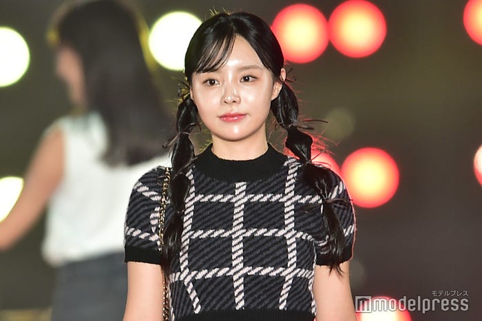 チョン・ジウ(C)モデルプレス