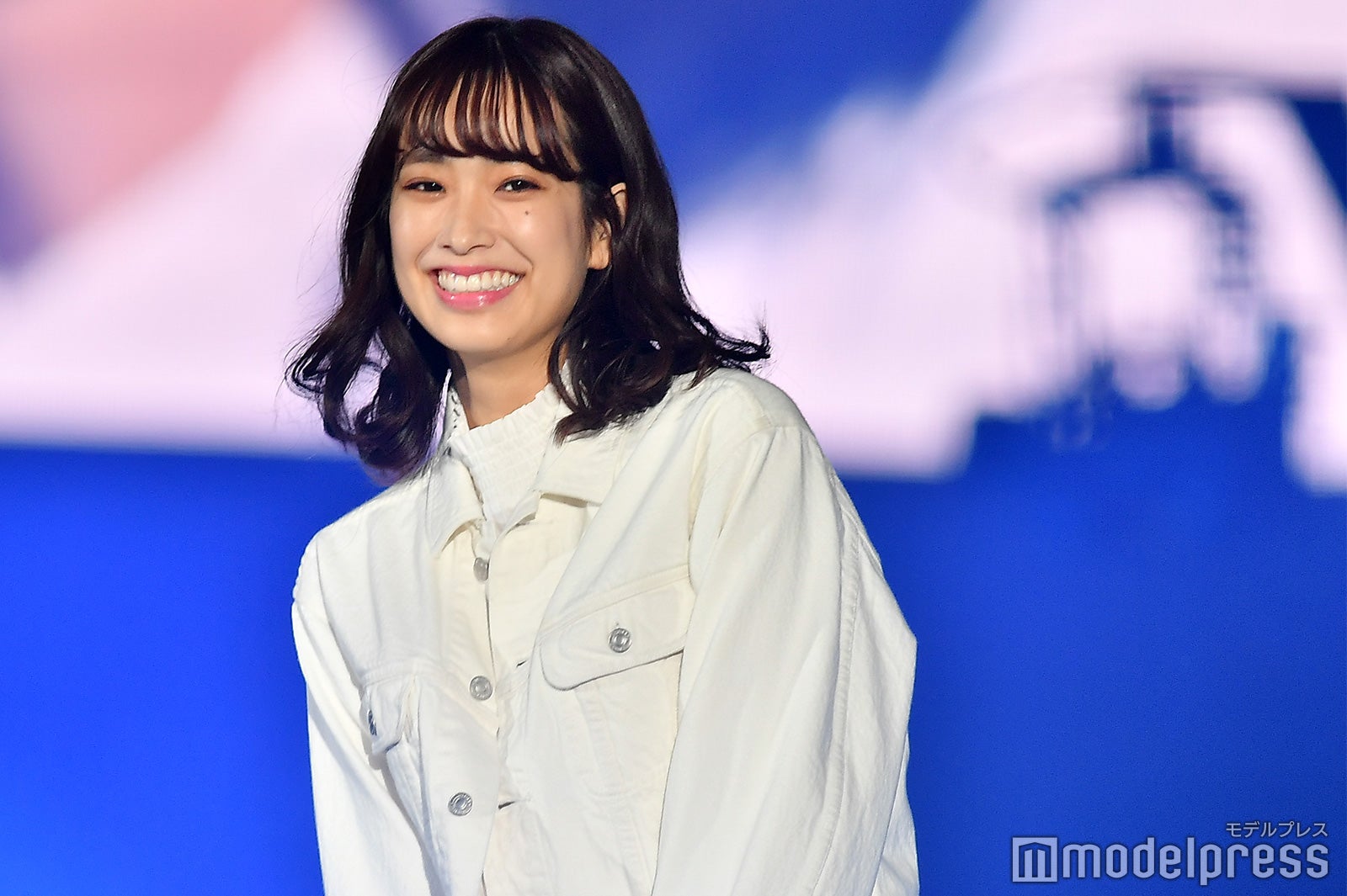 けやき坂46佐々木久美 ハッピーオーラ満開 笑顔のランウェイに歓声 Tgc Shizuoka 19 モデルプレス