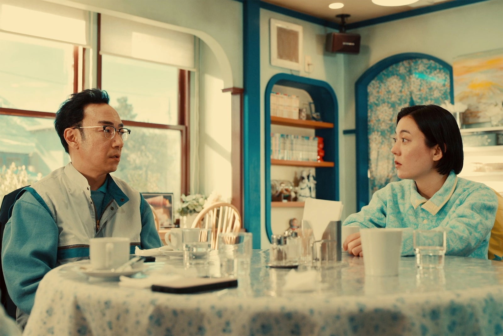 角田晃広、鈴木杏「ホットスポット」第8話（C）日本テレビ