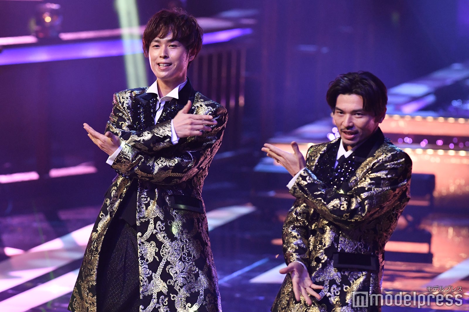 （C）モデルプレス