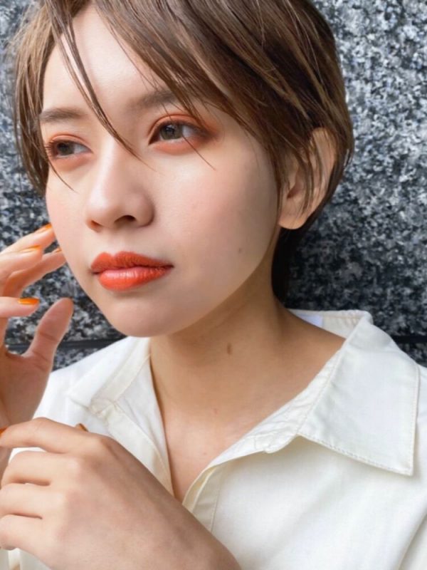 大人可愛いベリーショート ストレートヘア特集 30代 40代女性にもおすすめ モデルプレス