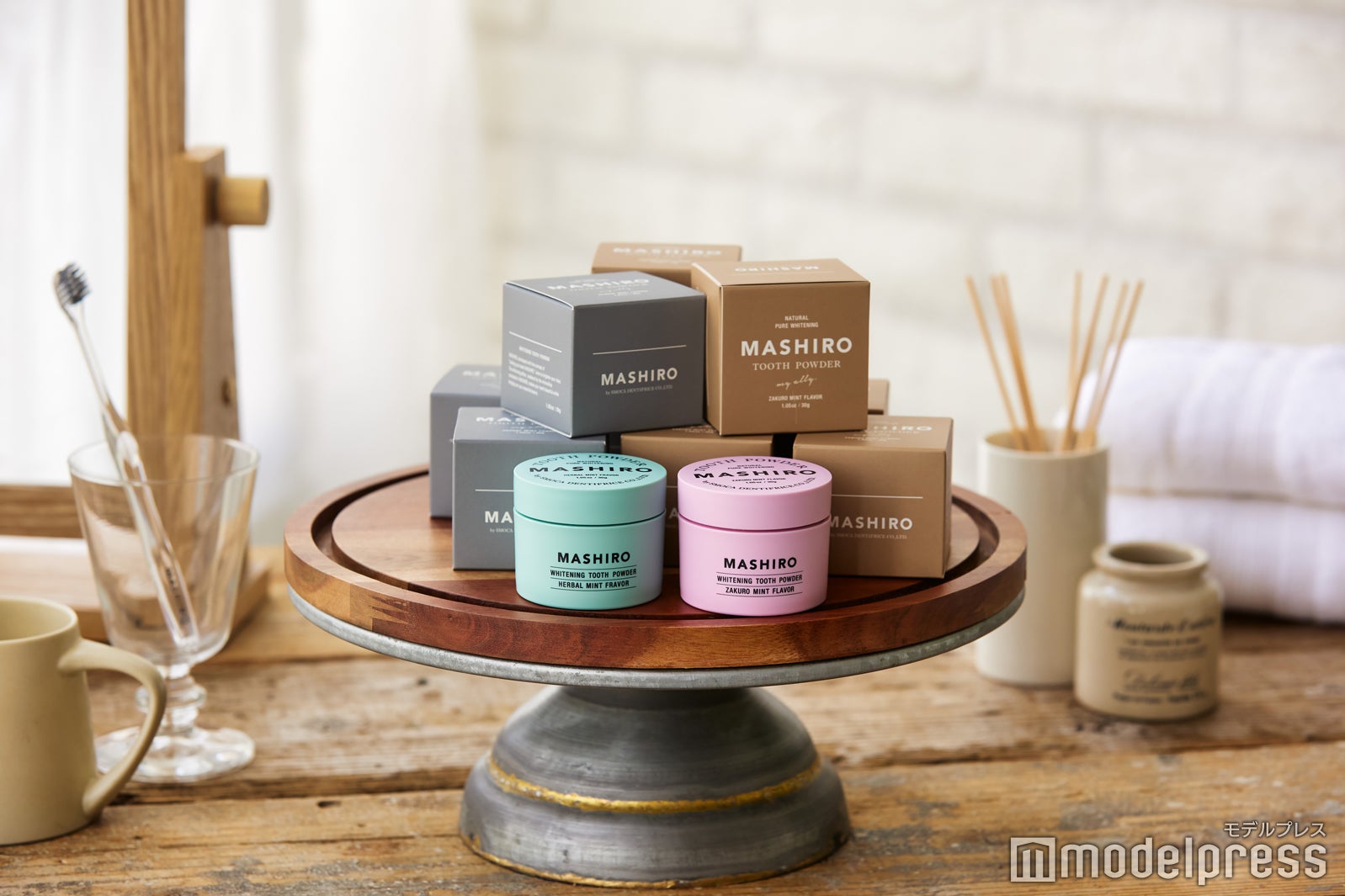 粉末ホワイトニングで、あなた本来の白い歯へ。（C）モデルプレス