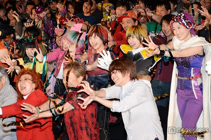 前列左から:野沢雅子、堀川りょう、花江夏樹/後列左から:有安杏果、佐々木彩夏、百田夏菜子、玉井詩織、高城れに