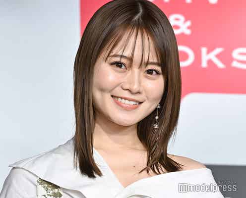 山崎怜奈、美デコルテ際立つレア衣装で登場「裏で試行錯誤しました」体作りに関する質問も回答