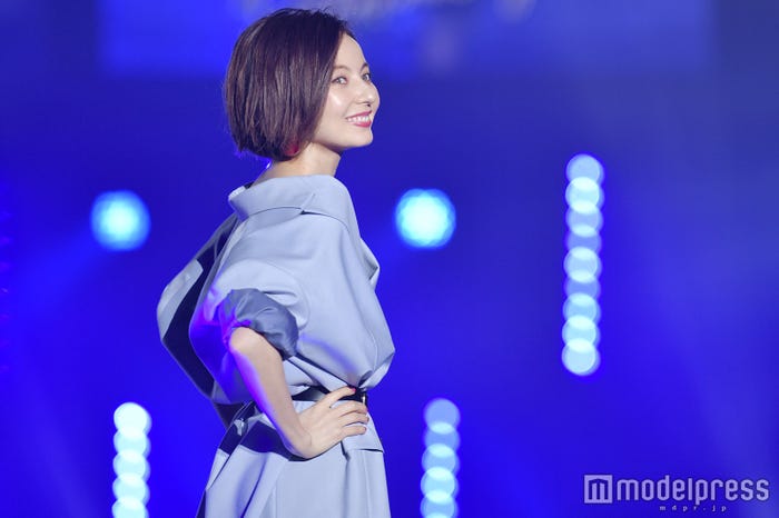 ベッキー(C)モデルプレス