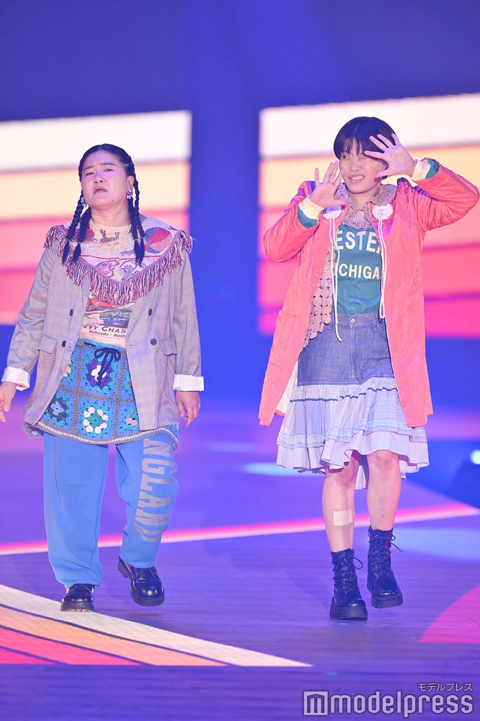 よしこ、まひる(C)モデルプレス