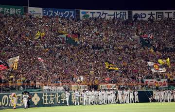 阪神 6日甲子園で優勝セレモニー 虎党と連覇祝い！表彰式、ペナント授与、記念撮影、場内一周も予定 決定後初の地元凱旋