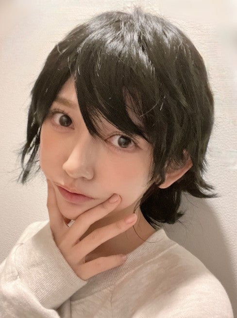 池田瑛紗の“イメチェン”ショット／公式ブログより