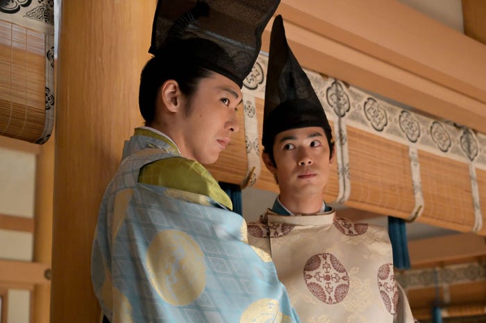 柄本佑、渡辺大知「光る君へ」第6話より(C)NHK