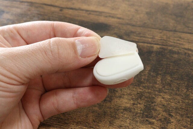 ケーブルホルダー（ハート）　剥離紙