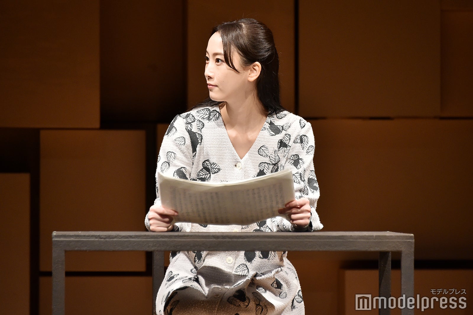 松井玲奈／舞台「神の子どもたちはみな踊る after the quake」プレスコールより（C）モデルプレス