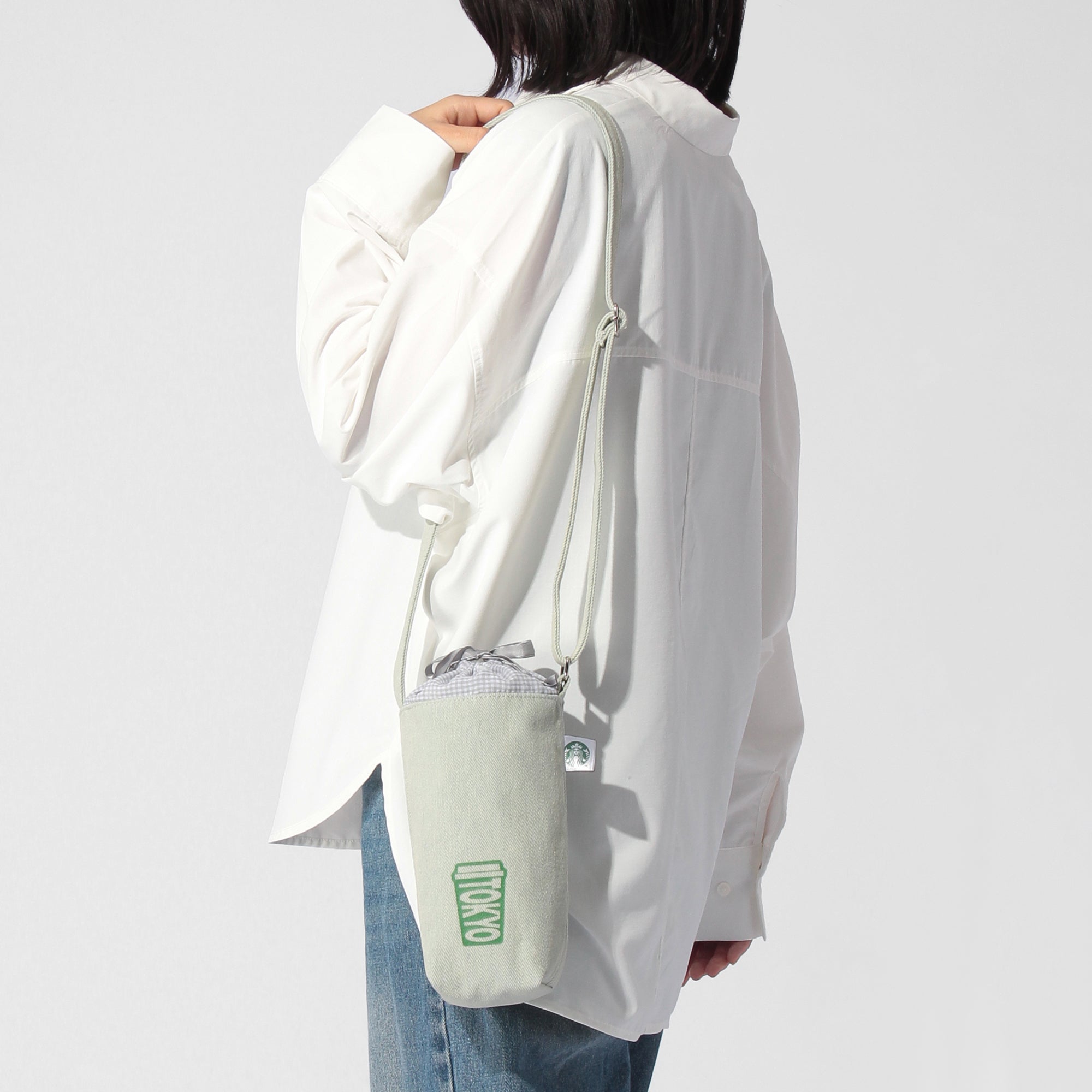 「STARBUCKS（R）DayTripボトル&バッグセット」4,200円（提供画像）