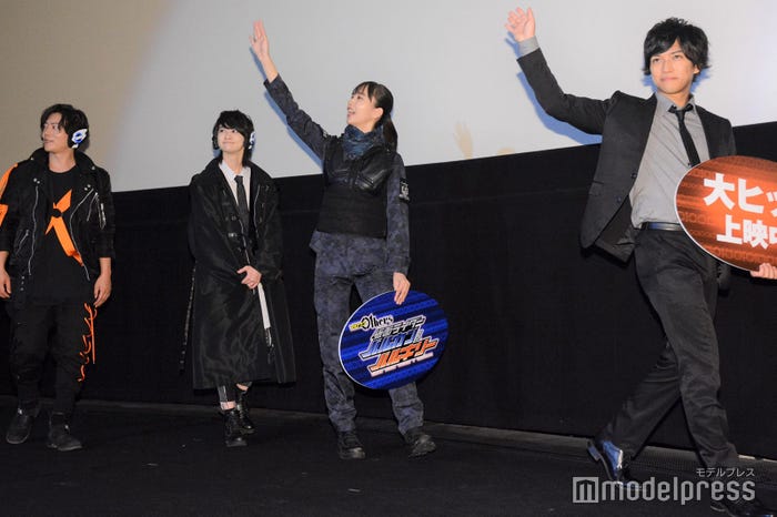 山口大地、中山咲月、井桁弘恵、岡田龍太郎 (C)モデルプレス