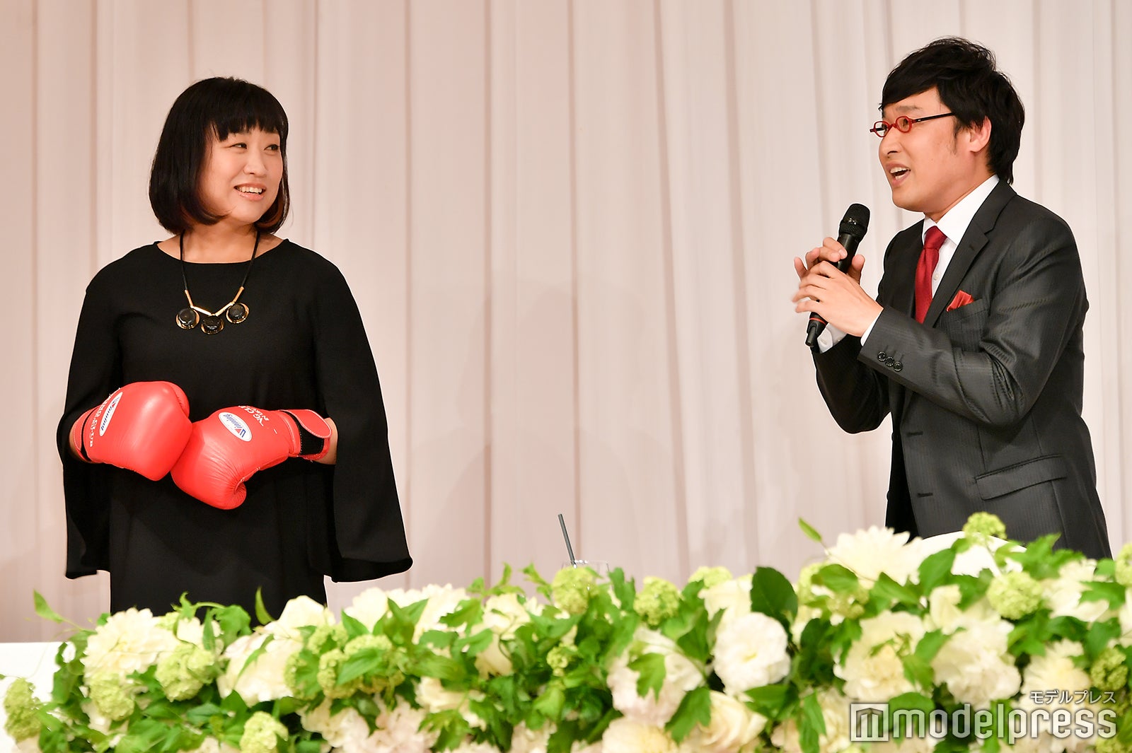 山崎静代、山里亮太