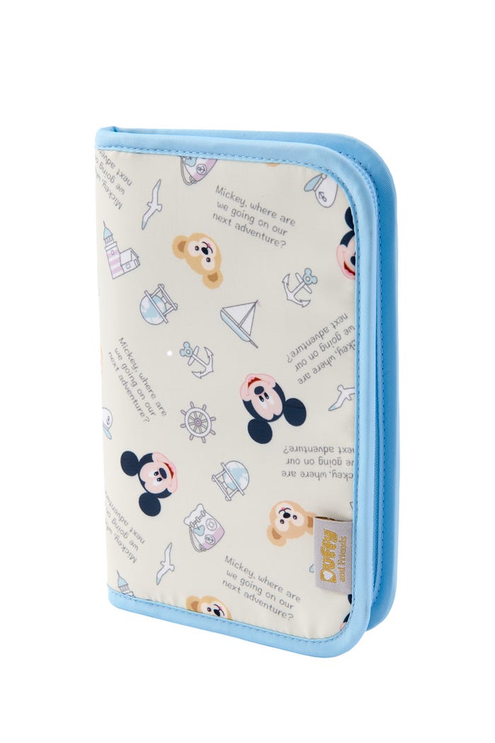 マルチケース2,400円(C)Disney