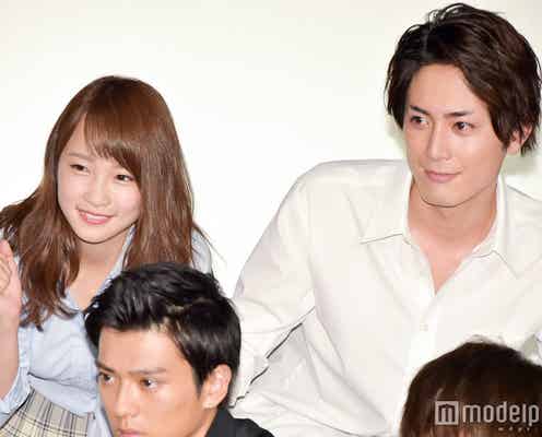 伊佐美(間宮祥太朗)と今宵(川栄李奈)が激しくキス&トビオ(窪田正孝)の前で行為続行 過激シーン連発に「刺激が強い」視聴者混乱<僕たちがやりました>今日一番読まれたニュースランキング【エンタメTOP5】