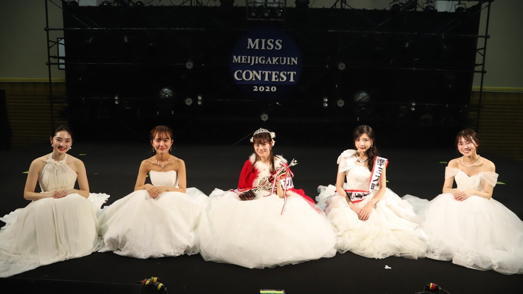 「ミス明治学院コンテスト2020」ファイナリスト（左から）長谷川瑞佳さん、久木田菜々夏さん、渡邊麻衣さん、山下みちるさん、中桐菜々子さん（提供画像）