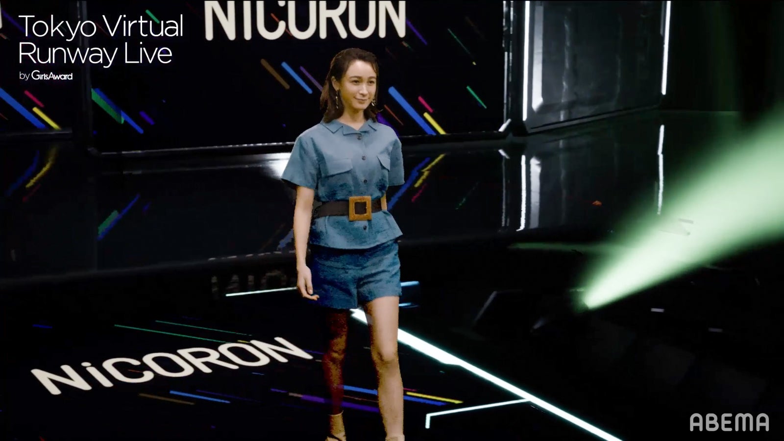 藤井サチ（C）Tokyo Virtual Runway Live by GirlsAward （C）AbemaTV, Inc.