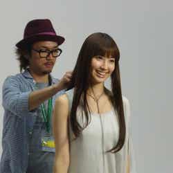 小嶋陽菜(CMメイキング)