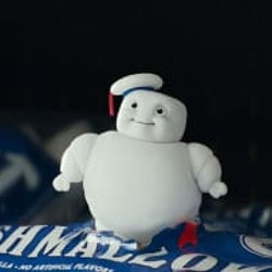 マシュマロマンが小さくなって大量出現!?『ゴーストバスターズ/アフターライフ』特別映像解禁