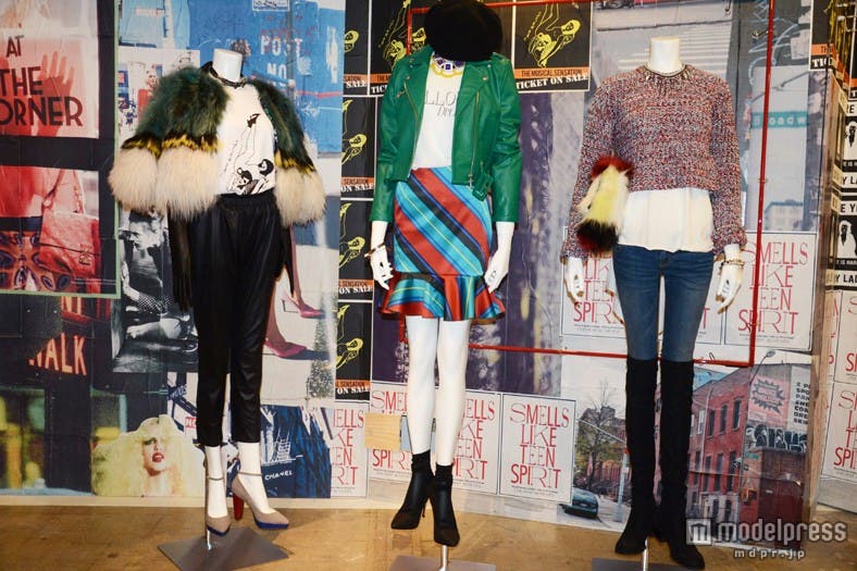 「SLY」独特のカラーでカジュアルスタイルを都会らしくキレイめにアップグレート