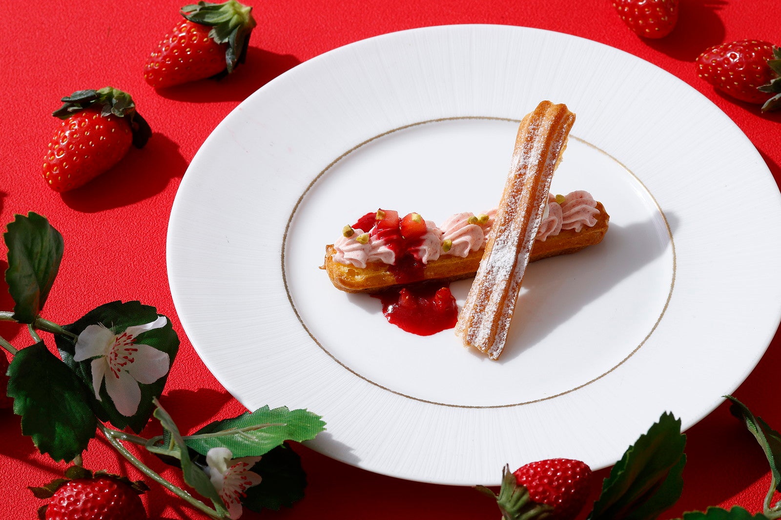 クレイジーストロベリー スイーツブッフェ／提供画像